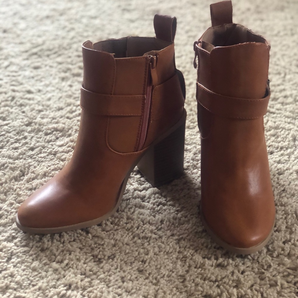 Brown ankle boots